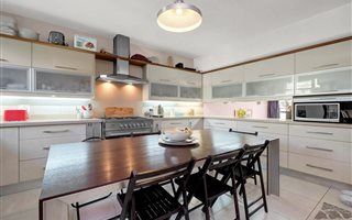 2 Bedroom Apartment in Orchards