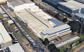 11000 m² Industrial space in Isando