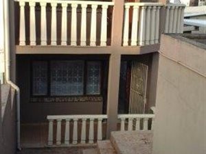 2 Bed House in Montford
