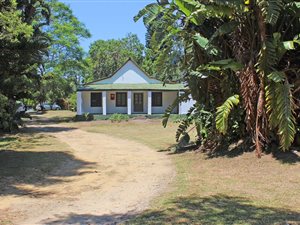 2.2 ha Farm in Izotsha