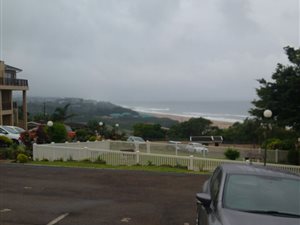 2 Bed Townhouse in Illovo Beach