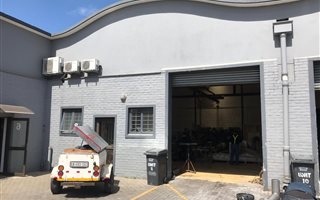 140 m² Industrial space in Kensington
