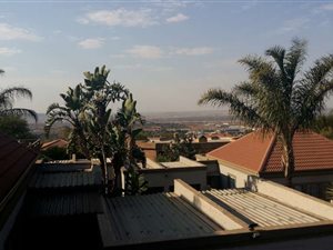 4 Bed House in Wapadrand