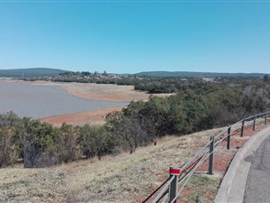 1487 m² Land available in Olifantsnek