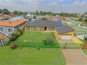 4 Bed House in Horison Park