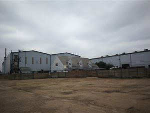 12700 m² Industrial space in Wadeville