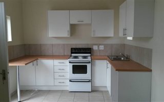 1 Bedroom House in Orchards