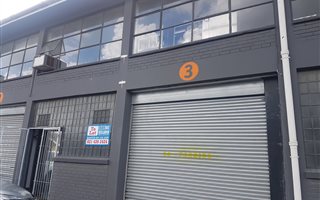 442 m² Industrial space in Paarden Eiland