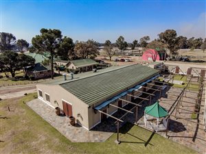 89936 ha Farm in Eye of Africa