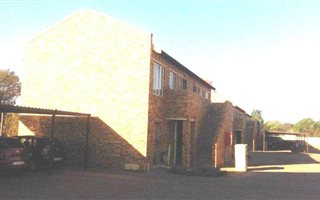 2 Bedroom Apartment in Clarina