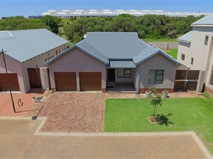 2 Bedroom House in Heritage Hill