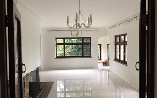 4 Bedroom House in Wembley