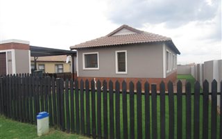 3 Bedroom House in Meyersig Lifestyle Estate