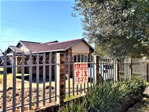 3 Bed House in Mayberry Park
