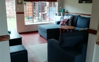 2 Bedroom Simplex in Pierre van Ryneveld