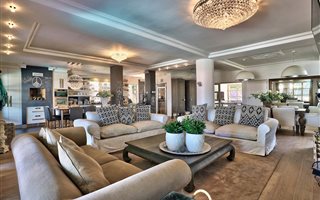 4 Bedroom House in Camps Bay