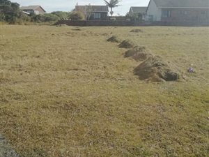 1033 m² Land available in Kaysers Beach