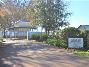 1360 m² Land available in Howick