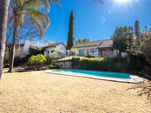 4 Bed House in Groenkloof