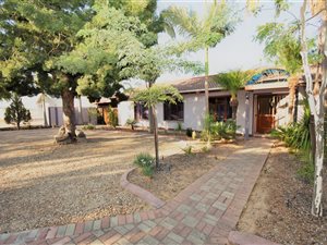 4 Bed House in Northern Paarl