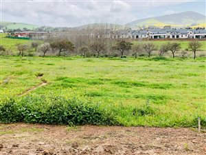 2000 m² Land available in Clara Anna Fontein Estate