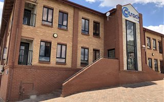 650 m² Commercial space in Irene