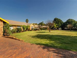 1.71000003814697 m² Commercial space in Rand Collieries