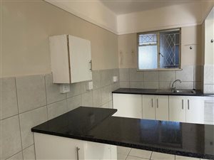 2 Bed Apartment in Quigney