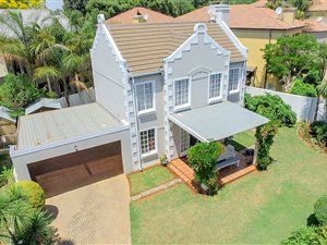 3 Bedroom House in Rietvalleirand