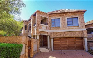4 Bedroom Townhouse in The Wilds