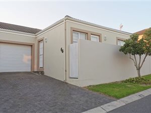 2 Bed House in Fernwood Estate