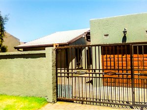 3 Bed House in Pimville