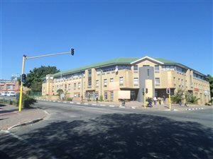 1983 m² Commercial space in Edenvale
