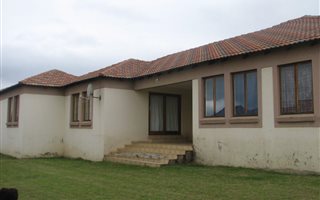 4 Bedroom House in Modelpark