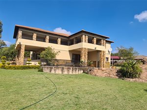 1.1 ha Farm in Derdepoort
