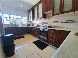 3 Bed House in Arboretum