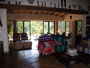 3 Bed House in Pebble Rock