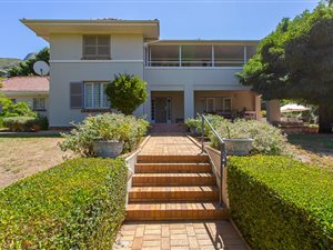 4 Bed House in Paarl Central West