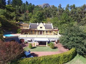 3.3 ha Farm in Stellenbosch Central