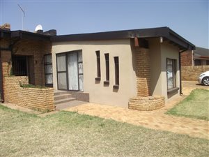 4 Bed House in Mohadin