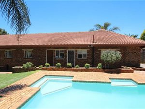 3 Bed House in Pierre van Ryneveld
