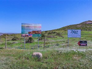 713 m² Land available in Langebaan