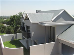 4 Bed Townhouse in Glenhazel