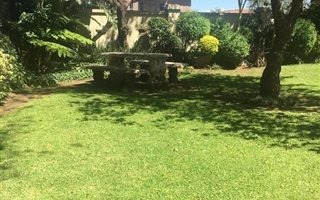 2 Bedroom Apartment in Benmore Gardens