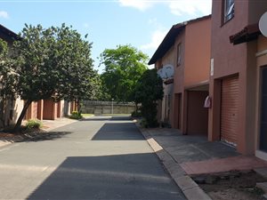 3 Bed Apartment in Arboretum