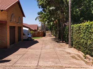 1 Bed Apartment in Montana Park