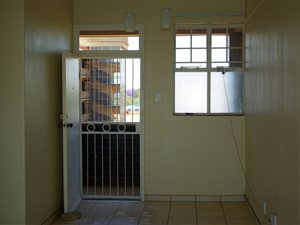 1 Bed Flat in Eloffsdal