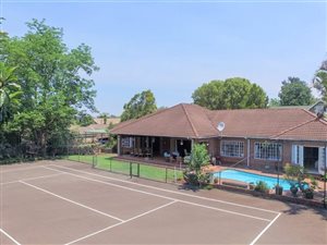 5 Bed House in Scottsville