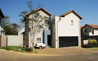 3 Bedroom House in Boardwalk