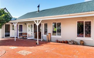 3 Bedroom House in Milkwood Park